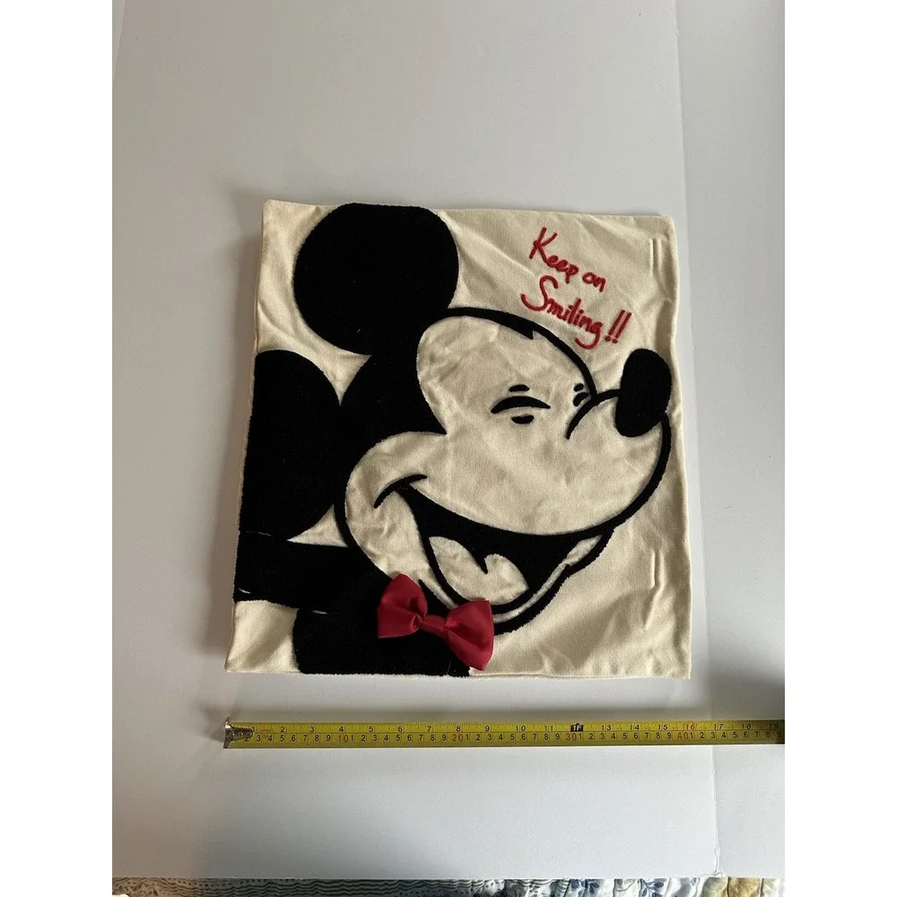 Disney Store Mickey Mouse Keep On Smiling Pillow Cover 16x16 Black White Red